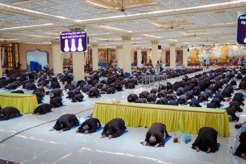 TRANG NGHIÊM LỄ NGŨ BÁCH DANH NHÂN NGÀY VÍA BỒ TÁT QUÁN THẾ ÂM.