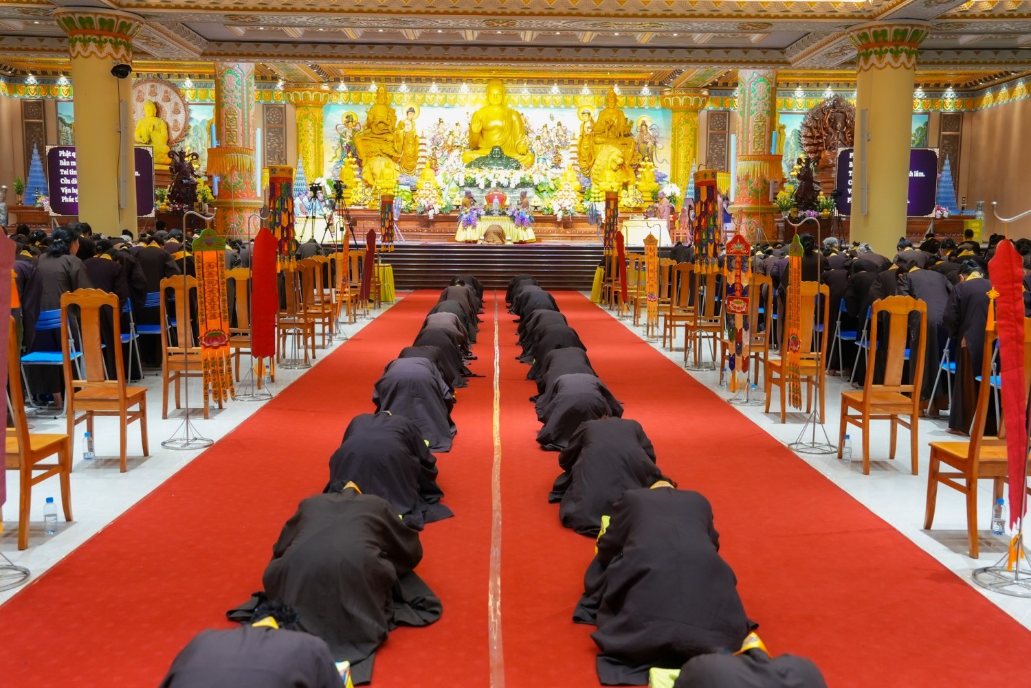 Pháp Hội Trung Phong Tam Thời Hệ Niệm Pháp Hội Ngày 3 249513966043826994 n