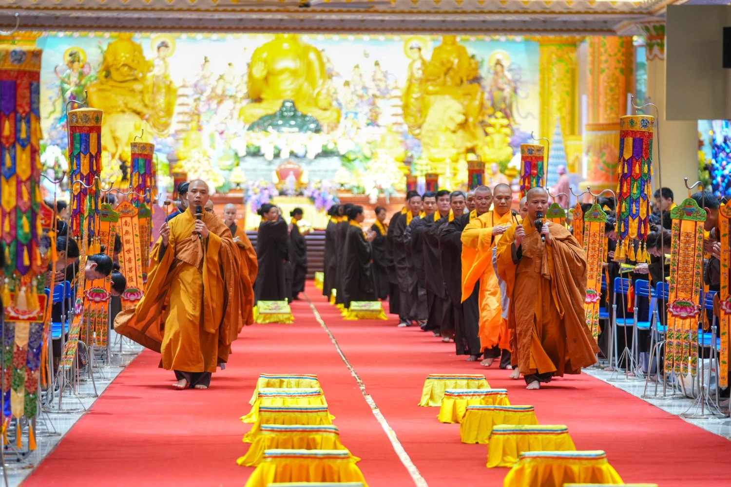Pháp Hội Trung Phong Tam Thời Hệ Niệm Pháp Hội Ngày 3 8100719644602990218 n