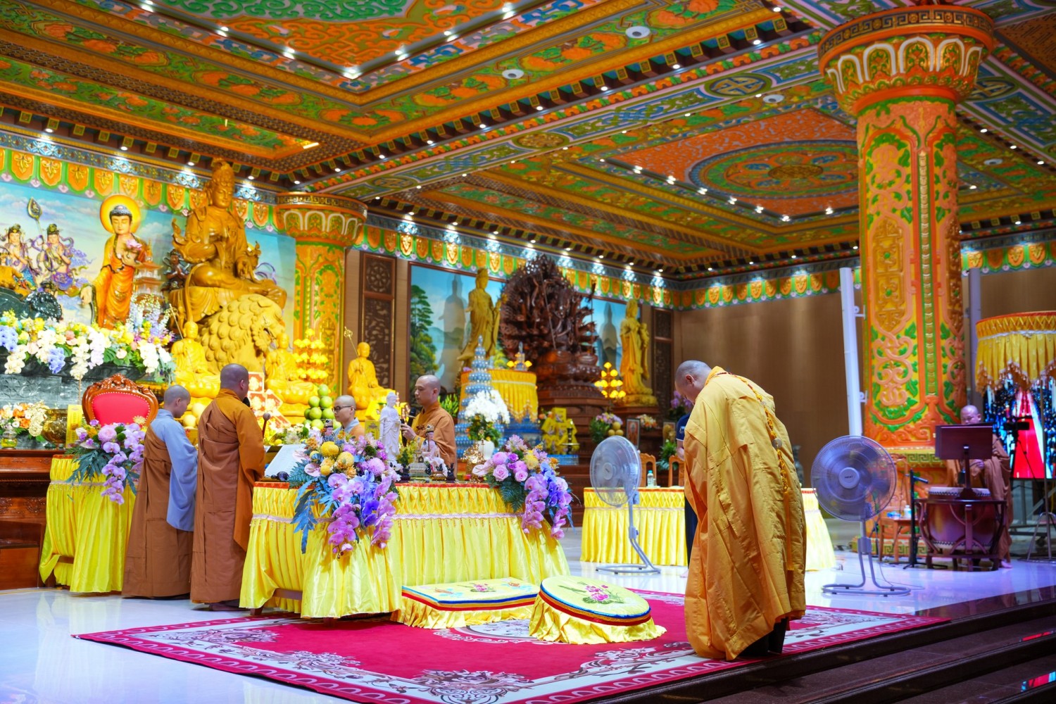 Pháp Hội Trung Phong Tam Thời Hệ Niệm Pháp Hội Ngày 3 8453796831100862564 n
