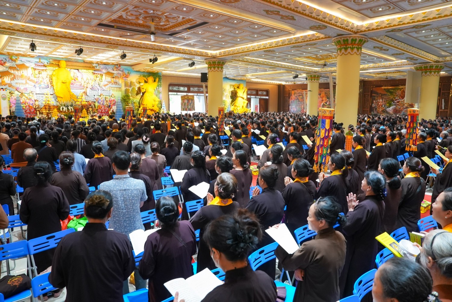 Pháp Hội Trung Phong Tam Thời Hệ Niệm Pháp Hội Ngày 3 8715201904190068408 n