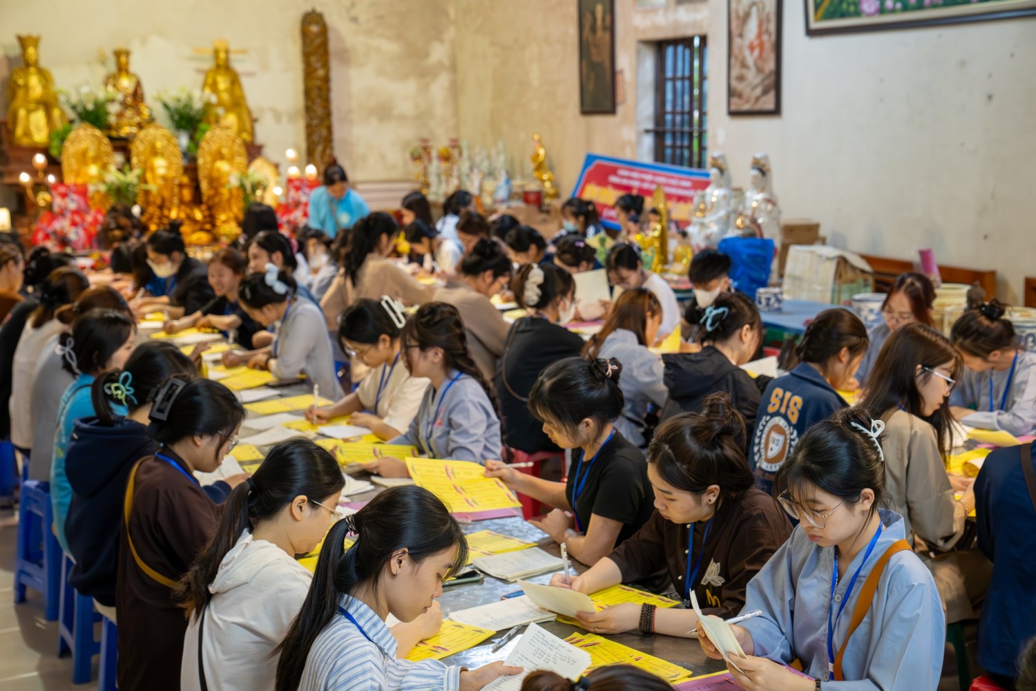 Pháp Hội Trung Phong Tam Thời Hệ Niệm Pháp Hội Ngày 4 25 4 2025 1276114190354571658 n
