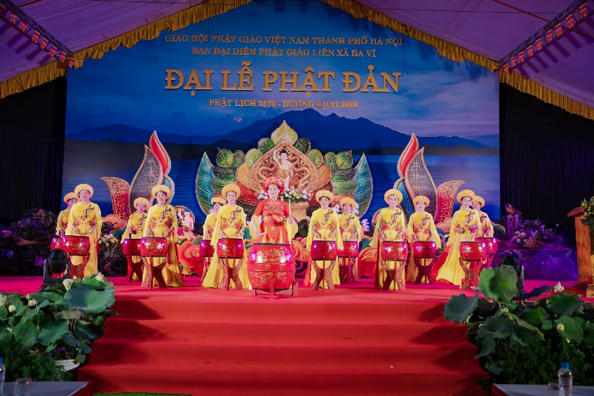 Đêm Văn Nghệ Chào Mừng Đại Lễ Phật Đản PL.2570 - DL.2026 Ban Đại Diện Phật Giáo Liên Xã Ba Vì.