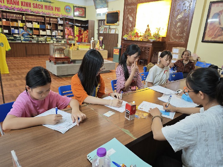 CHÙA KHAI NGUYÊN ĐÔNG ĐẢO KHÓA SINH VỀ ĐĂNG KÝ KHÓA TU MÙA HÈ 2026  “THẮP SÁNG NIỀM TIN” LẦN THỨ X