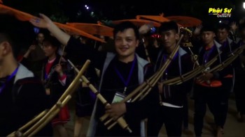 Diễu Hành HÀO KHÍ THĂNG LONG của đoàn Lào Cai