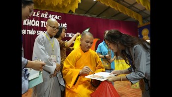 Lễ Bế Mạc - 