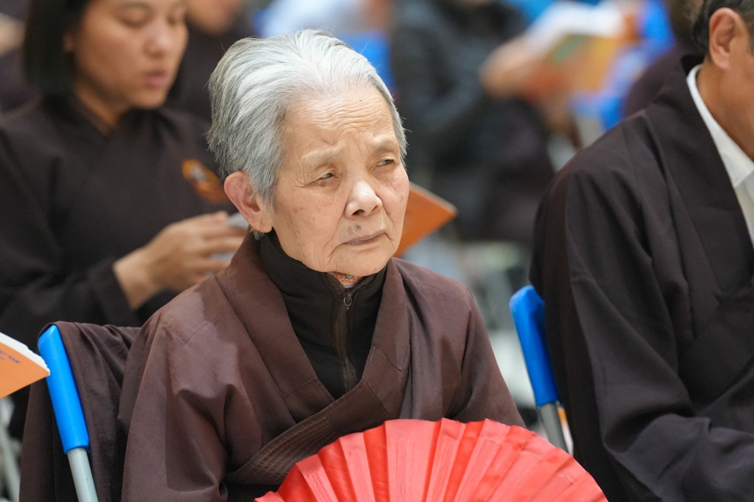 nghe pháp 4