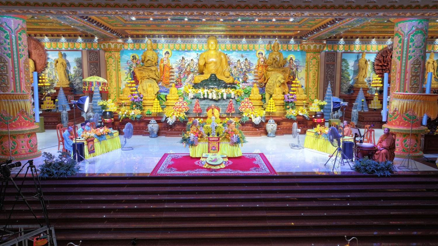 CHÙA KHAI NGUYÊN: HOÀN MÃN PHÁP HỘI TRUNG PHONG TAM THỜI HỆ NIỆM