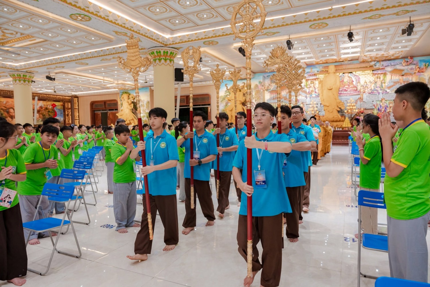 CHÙA KHAI NGUYÊN: TRANG NGHIÊM KHAI MẠC KHÓA TU MÙA HÈ “THẮP SÁNG NIỀM TIN” LẦN THỨ X