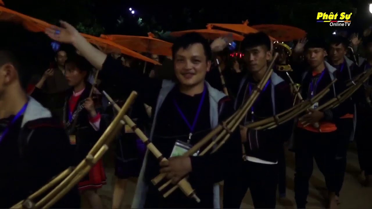Diễu Hành HÀO KHÍ THĂNG LONG của đoàn Lào Cai