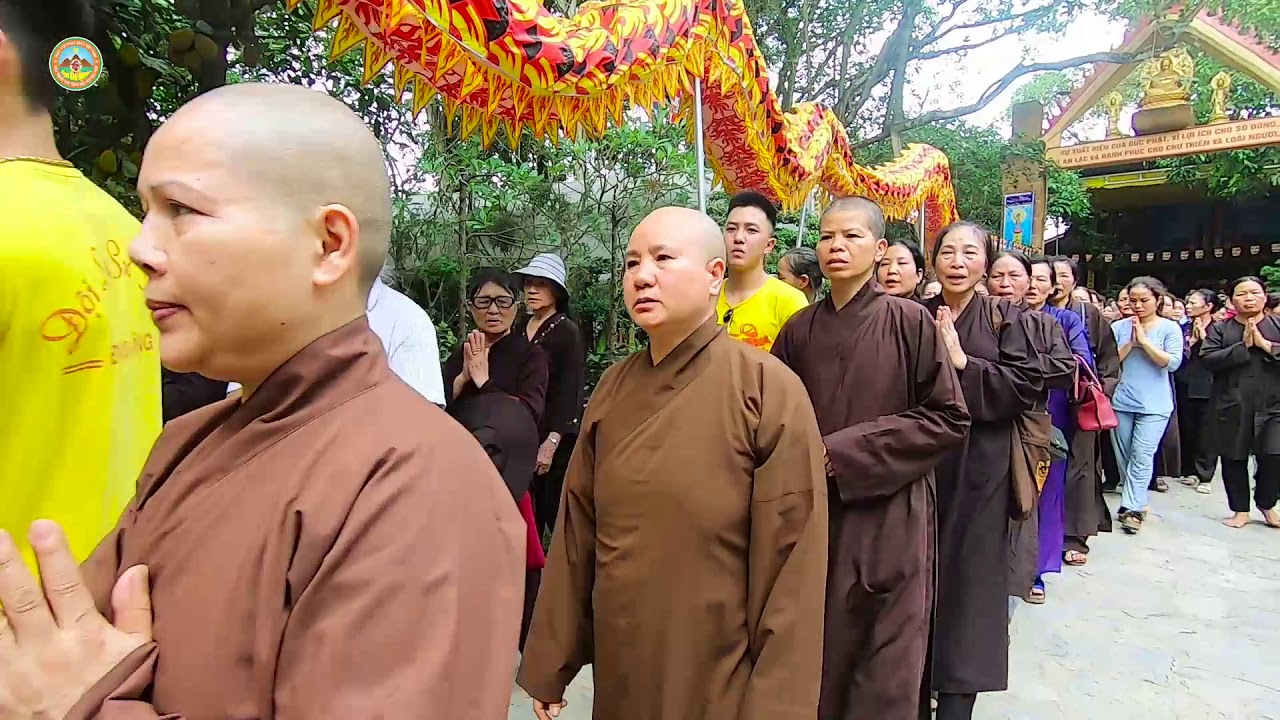 LỄ RƯỚC XE HOA KÍNH MỪNG PHẬT ĐẢN PL  2563   DL  2019 THỊ XÃ SƠN TÂY 01