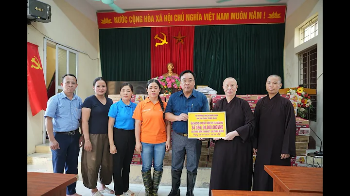 Hà Nội: Chùa Trăm Gian hỗ trợ người dân bị ảnh hưởng do ngập lụt tại xã Trần Phú